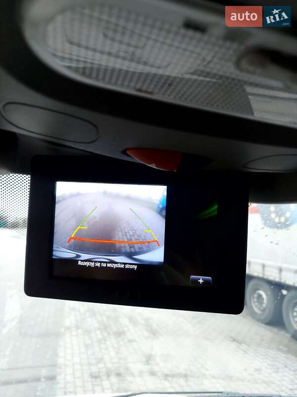 Вантажний фургон Renault Master 2015 в Яворові