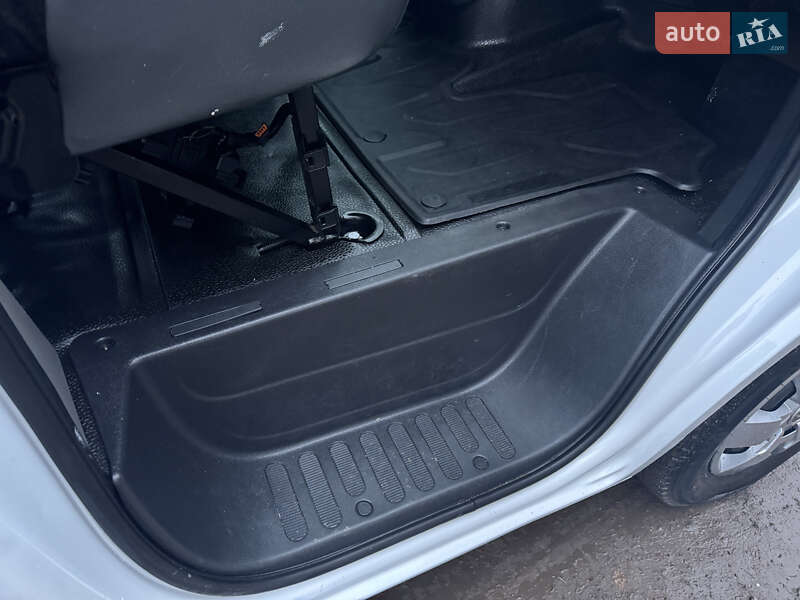 Тентованый Renault Master 2016 в Дубно