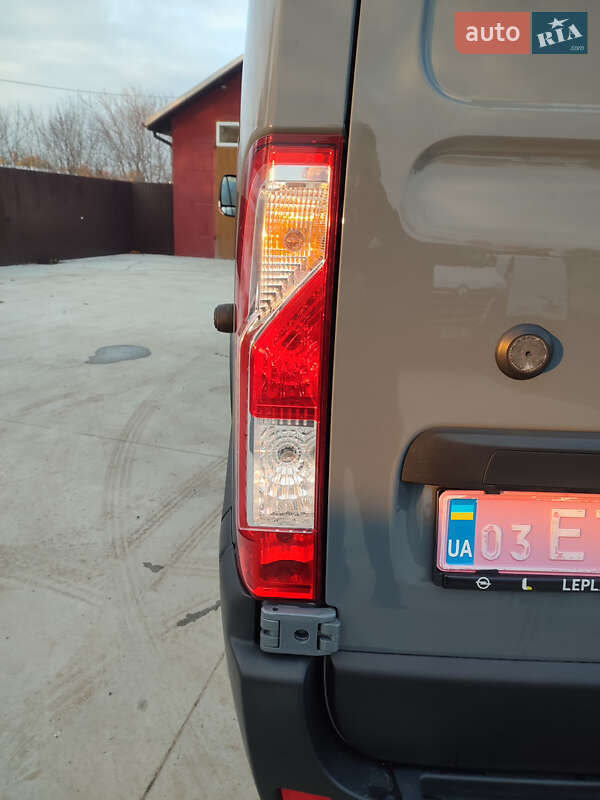 Вантажний фургон Renault Master 2021 в Луцьку