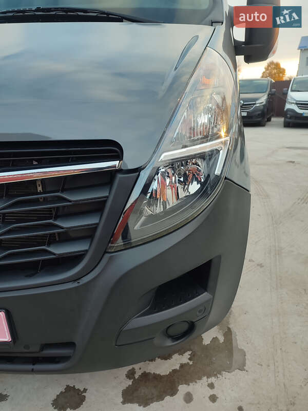 Вантажний фургон Renault Master 2021 в Луцьку