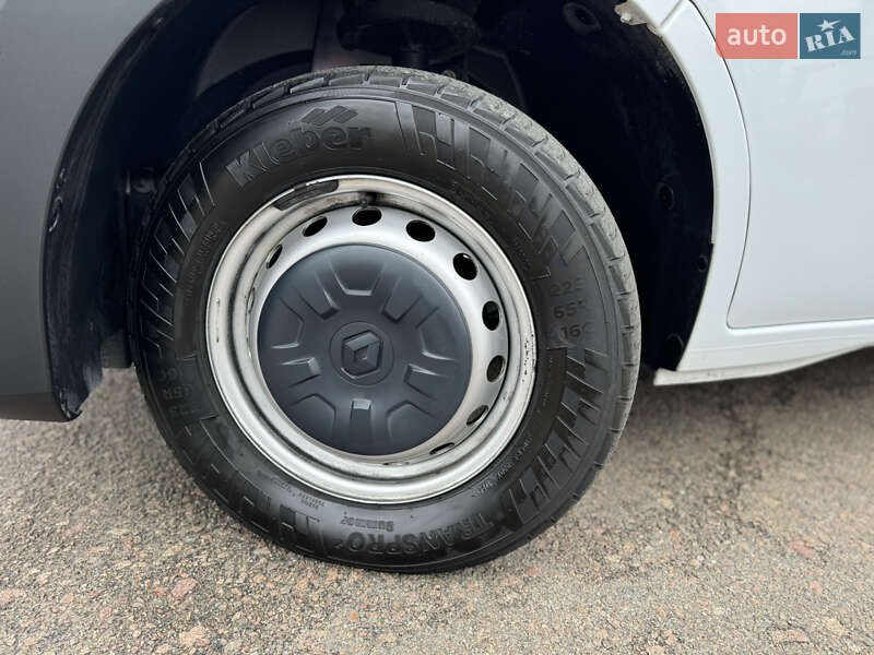 Грузовой фургон Renault Master 2021 в Киеве