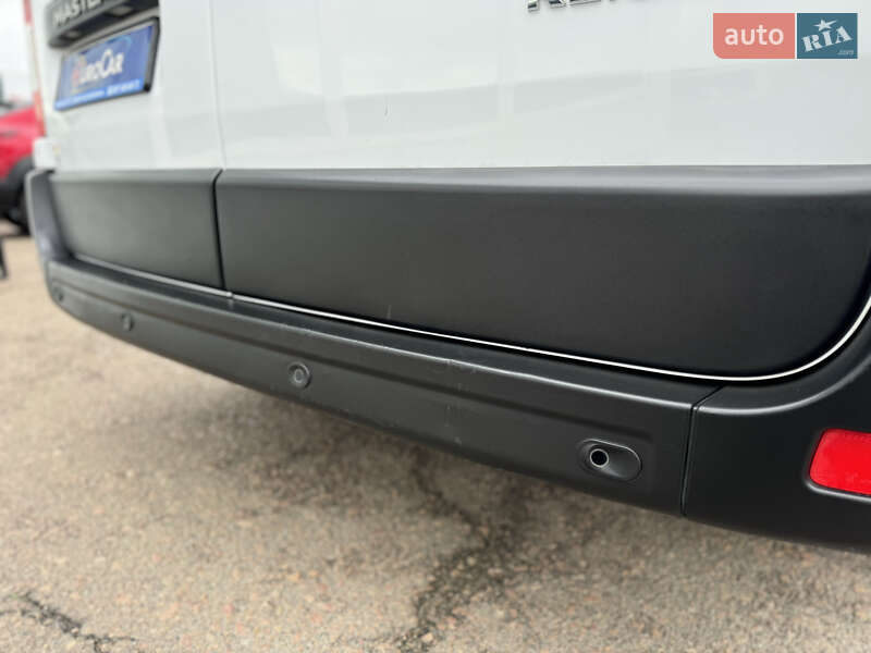 Грузовой фургон Renault Master 2021 в Киеве