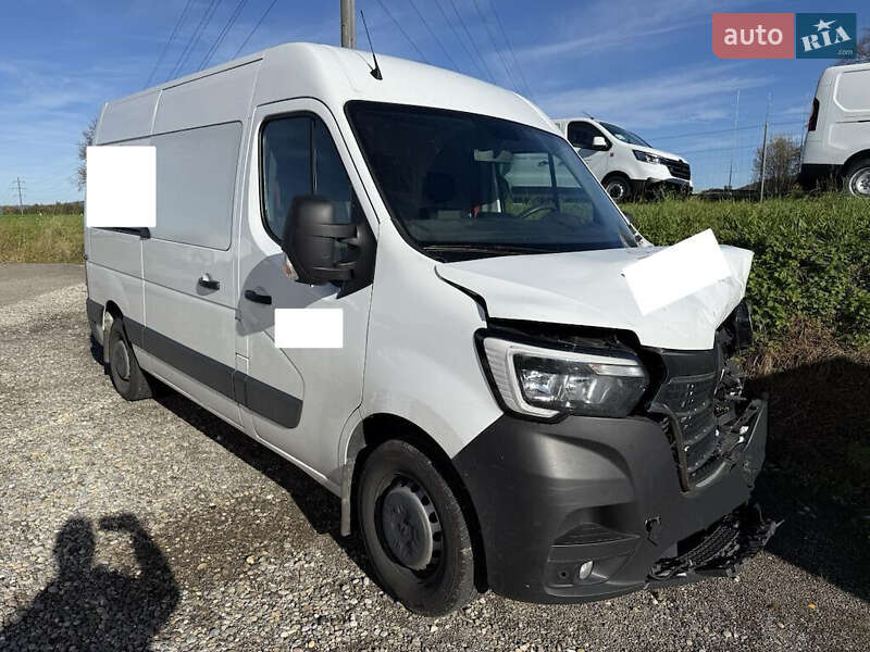 Renault Master 2022