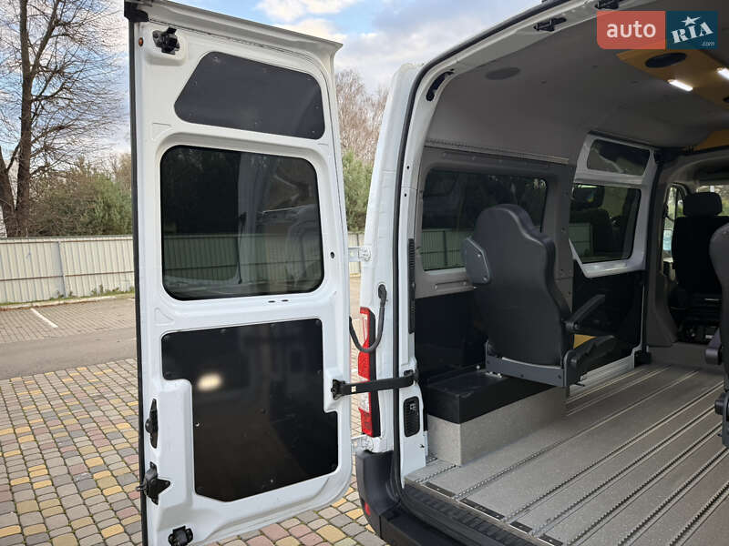 Минивэн Renault Master 2016 в Луцке