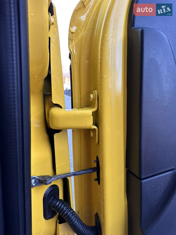 Микроавтобус грузовой (до 3,5т) Renault Master 2021 в Дубно фото 35 Микроавтобус грузовой (до 3,5т) Renault Master 2021 в Дубно