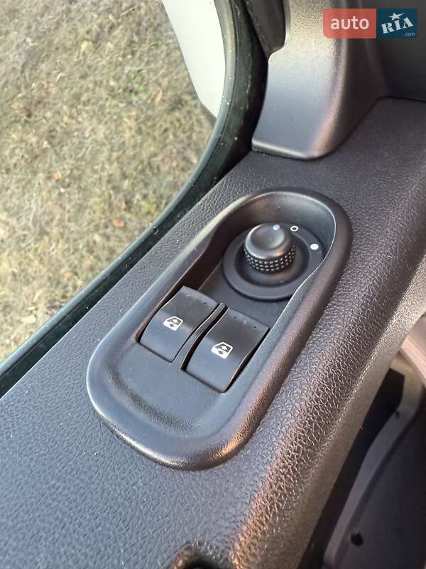 Рефрижератор Renault Master 2018 в Львове фото 32 Рефрижератор Renault Master 2018 в Львове