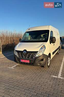 Вантажний фургон Renault Master 2017 в Дубні