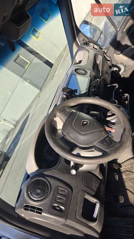 Грузовой фургон Renault Master 2011 в Киеве