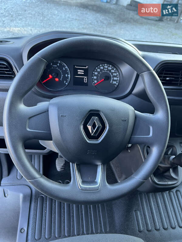 Грузовой фургон Renault Master 2023 в Ровно