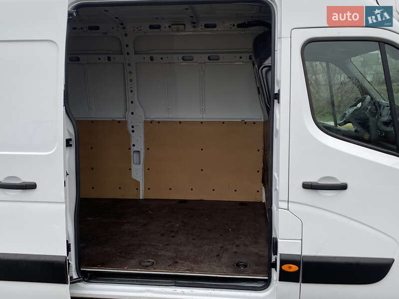 Вантажний фургон Renault Master 2021 в Ірпені фото 72 Вантажний фургон Renault Master 2021 в Ірпені