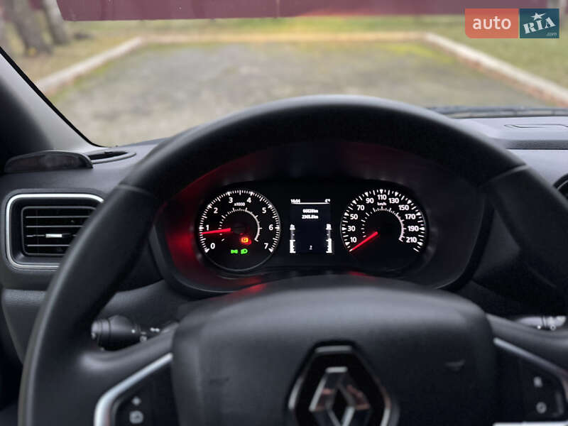 Грузовой фургон Renault Master 2021 в Корце