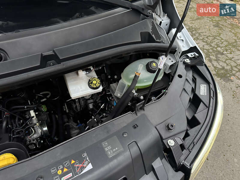 Грузовой фургон Renault Master 2021 в Корце