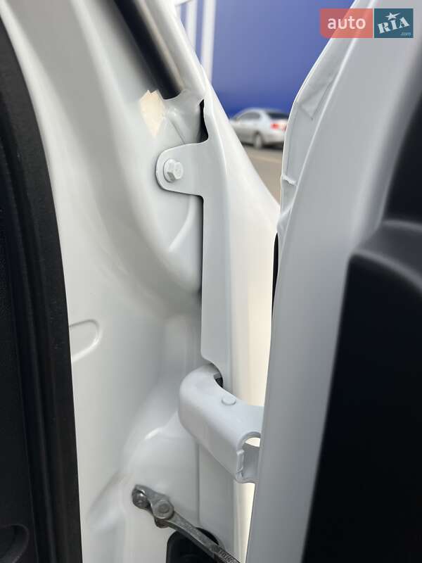 Грузовой фургон Renault Master 2021 в Дубно фото 58 Грузовой фургон Renault Master 2021 в Дубно