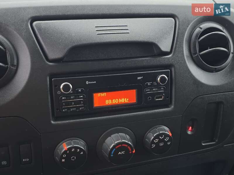 Грузовой фургон Renault Master 2019 в Тернополе