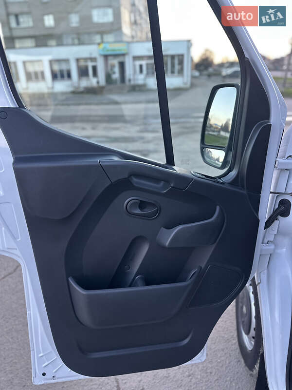 Вантажний фургон Renault Master 2020 в Дубні фото 32 Вантажний фургон Renault Master 2020 в Дубні