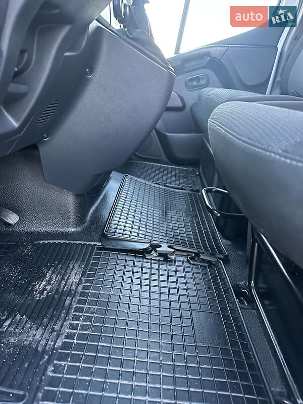 Вантажний фургон Renault Master 2020 в Дубні фото 42 Вантажний фургон Renault Master 2020 в Дубні