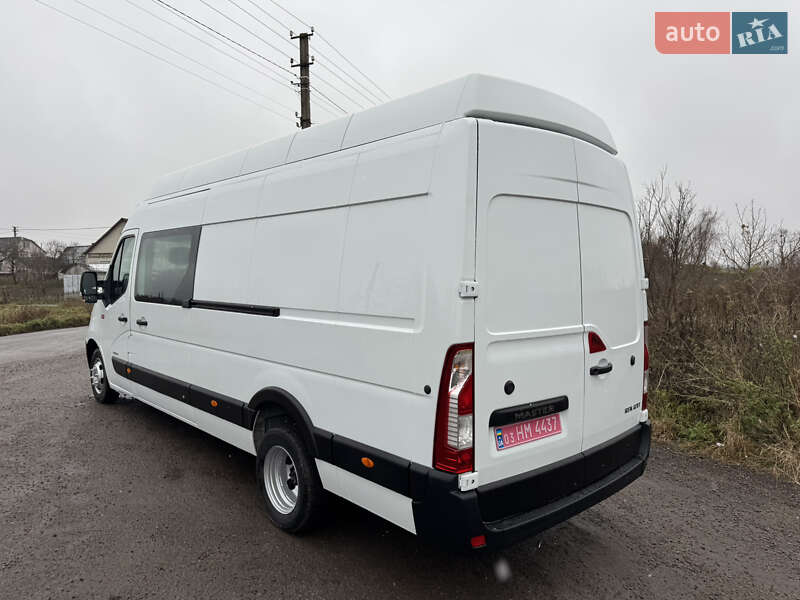 Мінівен Renault Master 2017 в Дубні