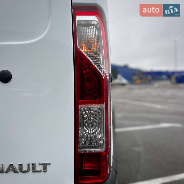 Вантажний фургон Renault Master 2021 в Києві