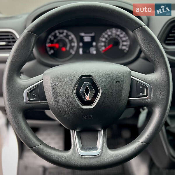 Вантажний фургон Renault Master 2021 в Києві