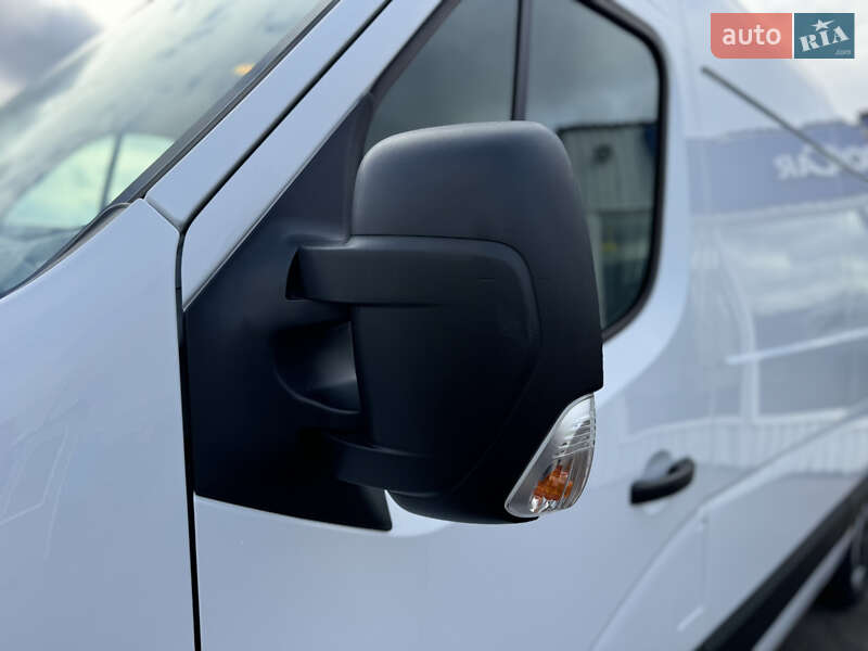 Вантажний фургон Renault Master 2020 в Києві