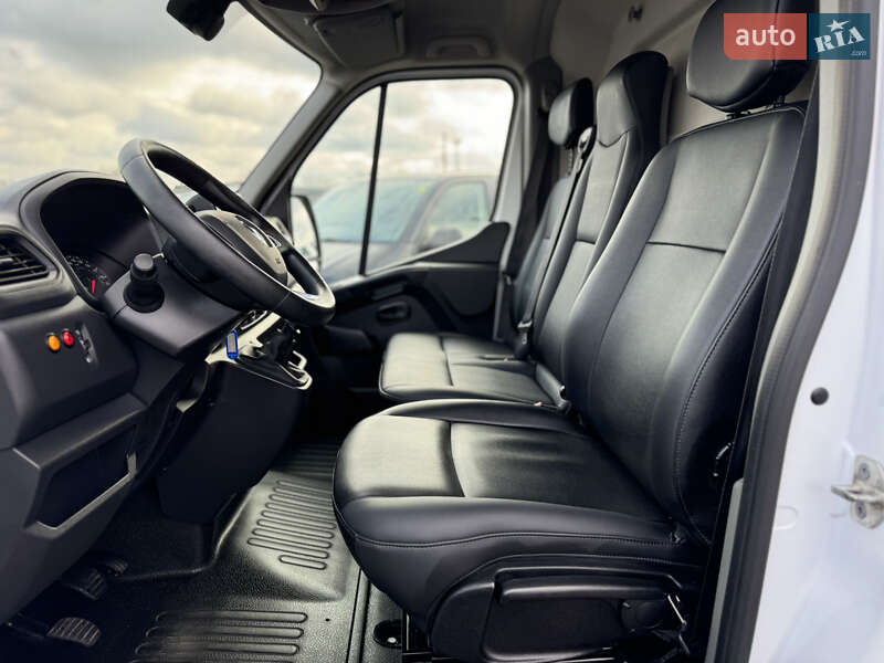 Вантажний фургон Renault Master 2020 в Києві