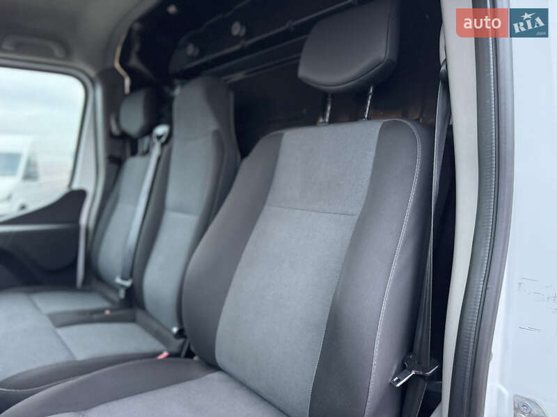 Грузовой фургон Renault Master 2020 в Киеве фото 70 Грузовой фургон Renault Master 2020 в Киеве