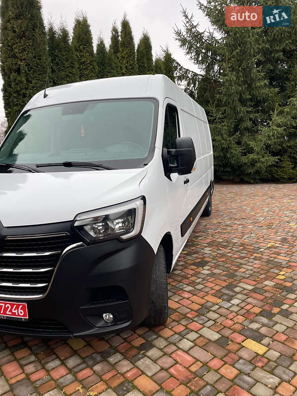 Вантажний фургон Renault Master 2020 в Дубні