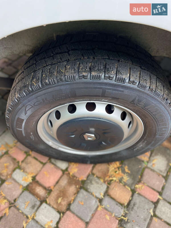 Вантажний фургон Renault Master 2020 в Дубні