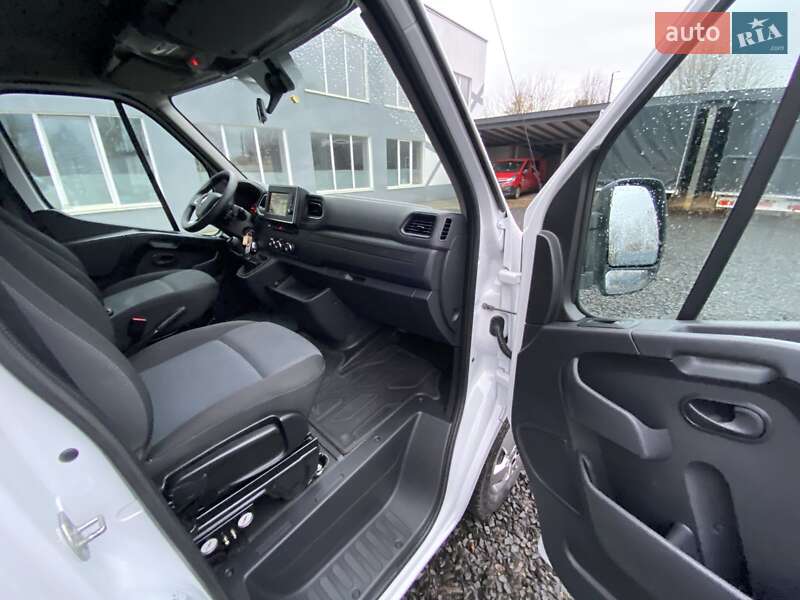 Другие грузовики Renault Master 2023 в Киеве