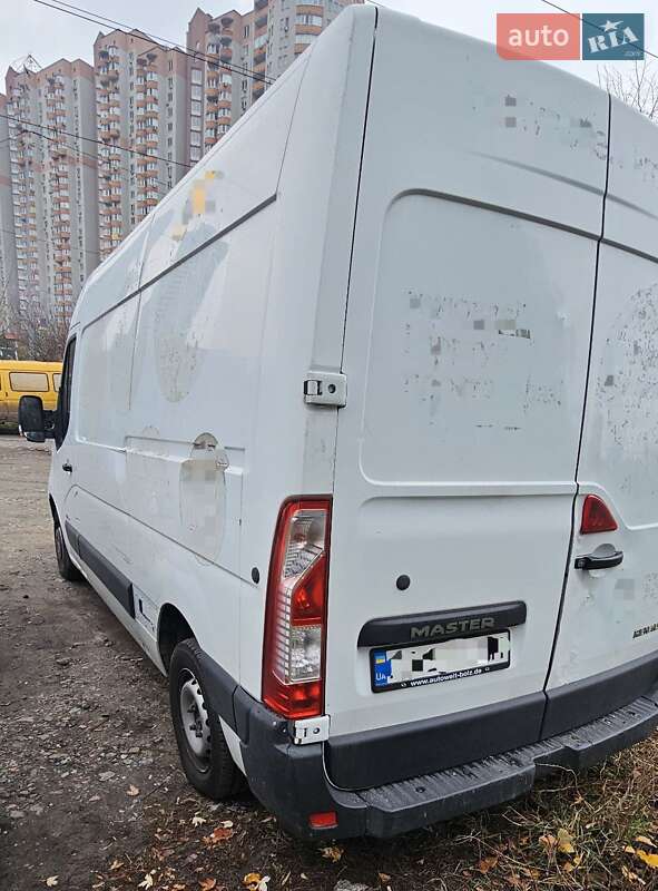 Грузовой фургон Renault Master 2013 в Киеве