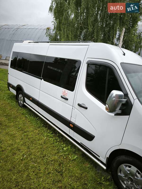 Мікроавтобус Renault Master 2016 в Гадячі