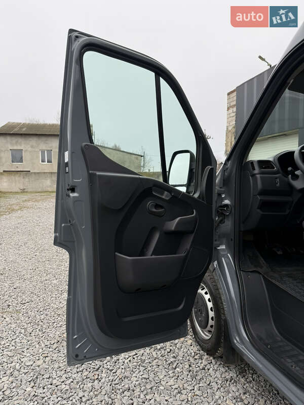 Вантажний фургон Renault Master 2023 в Лубнах фото 11 Вантажний фургон Renault Master 2023 в Лубнах
