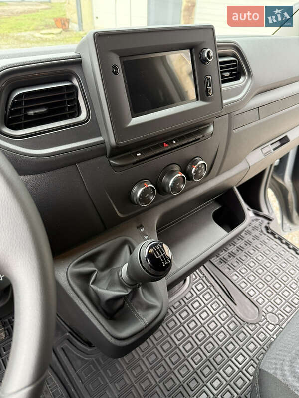 Вантажний фургон Renault Master 2023 в Лубнах фото 16 Вантажний фургон Renault Master 2023 в Лубнах