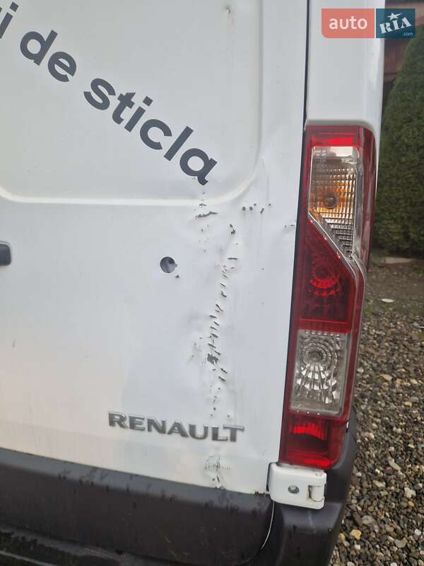 Вантажний фургон Renault Master 2019 в Ужгороді