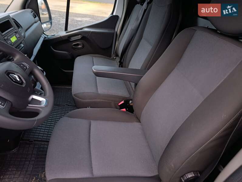 Вантажний фургон Renault Master 2022 в Києві