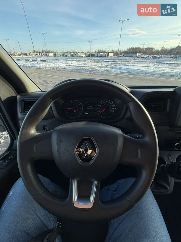 Мінівен Renault Master 2020 в Львові