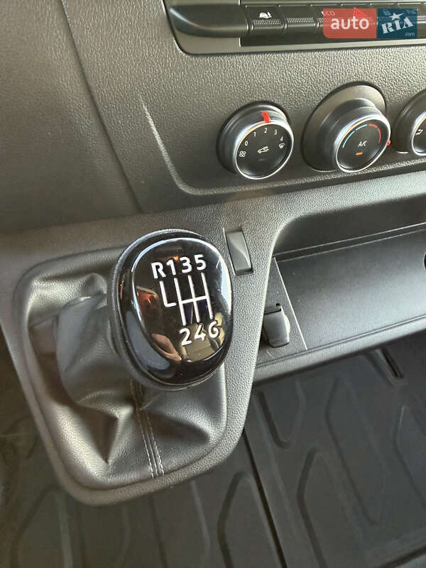 Мінівен Renault Master 2020 в Львові