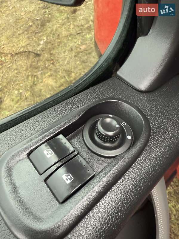 Борт Renault Master 2018 в Львові фото 24 Борт Renault Master 2018 в Львові