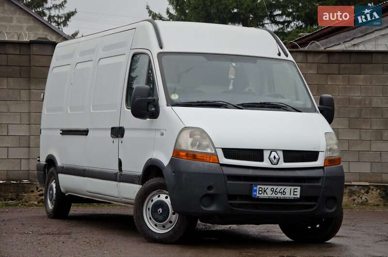 Грузовой фургон Renault Master 2007 в Сарнах