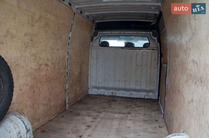 Грузовой фургон Renault Master 2007 в Сарнах