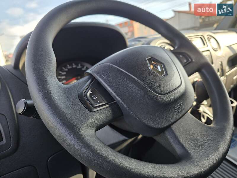 Універсал Renault Master 2018 в Одесі