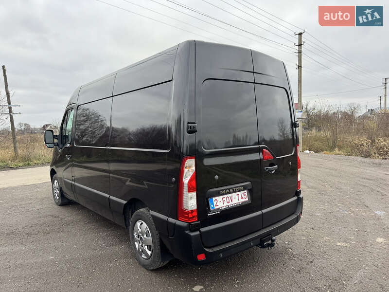 Вантажний фургон Renault Master 2018 в Дубні