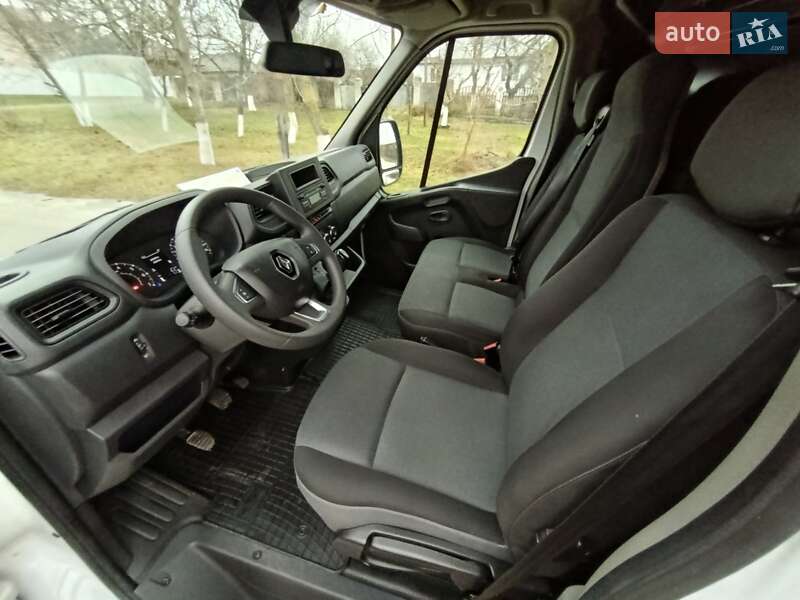 Вантажний фургон Renault Master 2022 в Ковелі