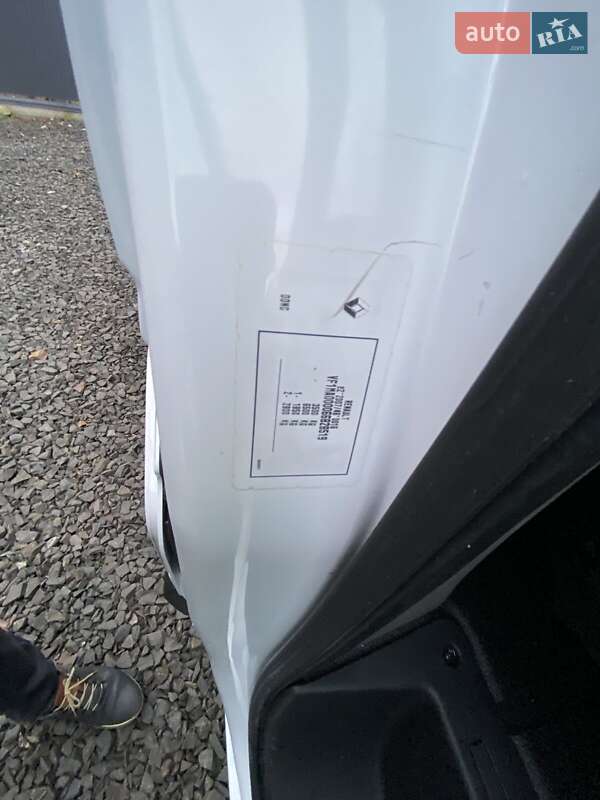 Грузовой фургон Renault Master 2022 в Киеве