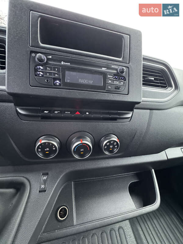 Грузовой фургон Renault Master 2020 в Киеве
