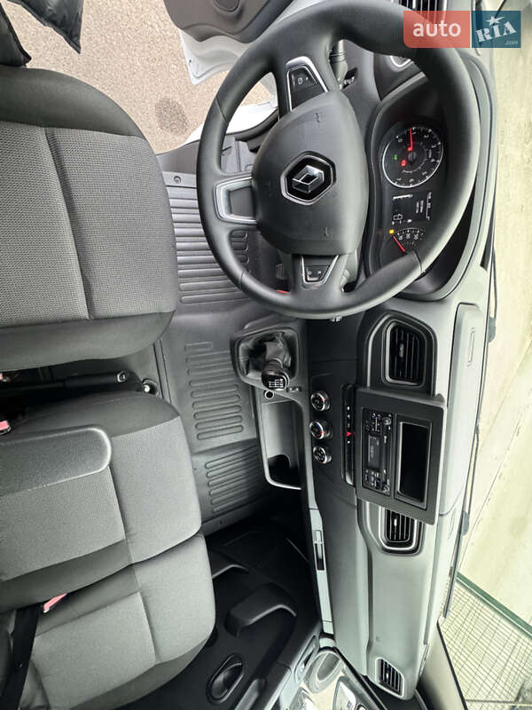 Грузовой фургон Renault Master 2020 в Киеве