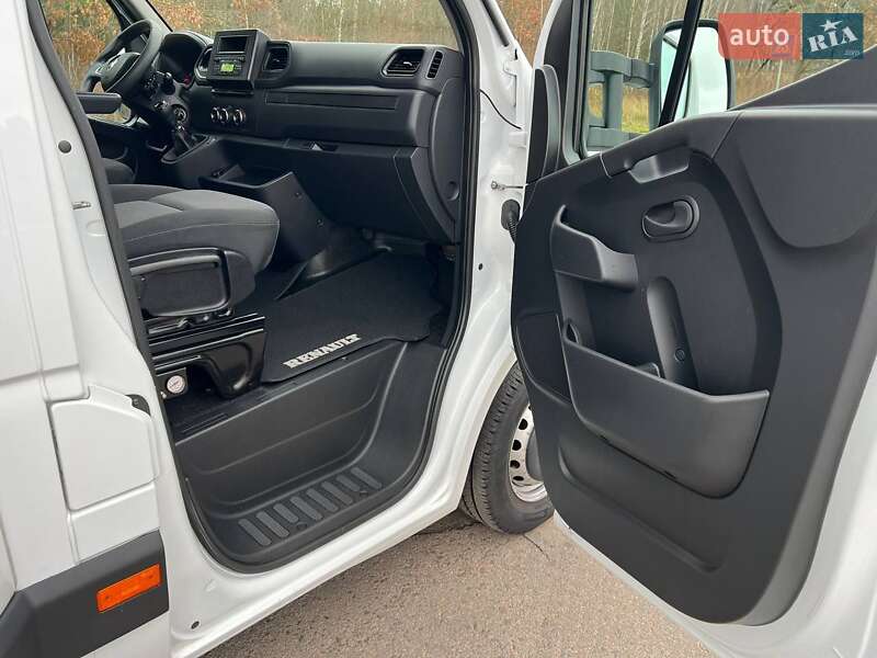 Тентований Renault Master 2023 в Києві