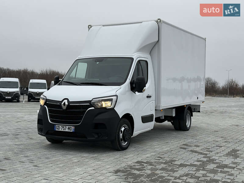 Грузовой фургон Renault Master 2022 в Дубно