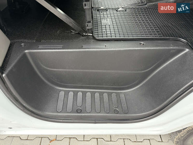 Грузовой фургон Renault Master 2022 в Дубно