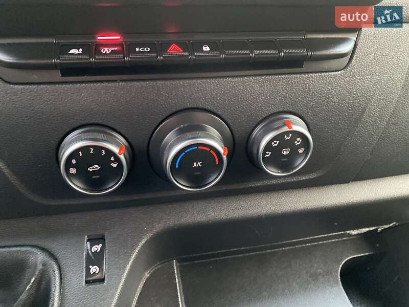 Тентованый Renault Master 2022 в Хусте